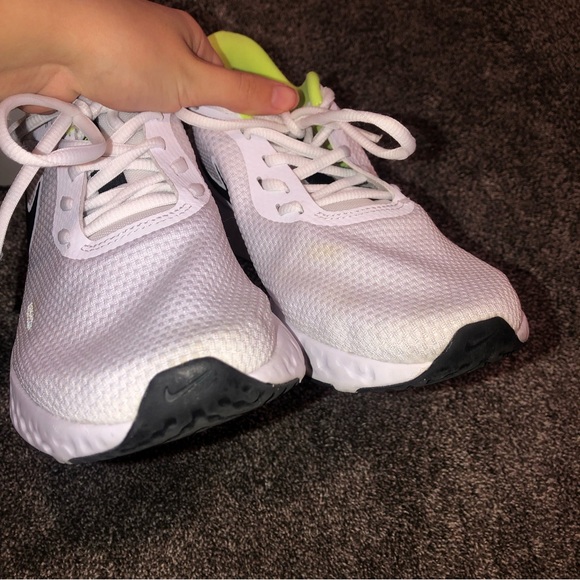 💚💕Nike Tennis Shoes💕💚 - Picture 7 of 10